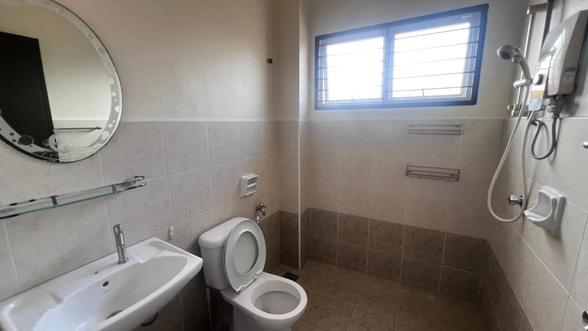 Little Theatre Home Setia Indah Austin Johor Bahru Malesia